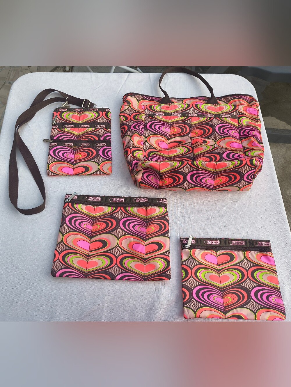 4pc Set Vintage LeSportsac Retro Hearts  Brown Bags